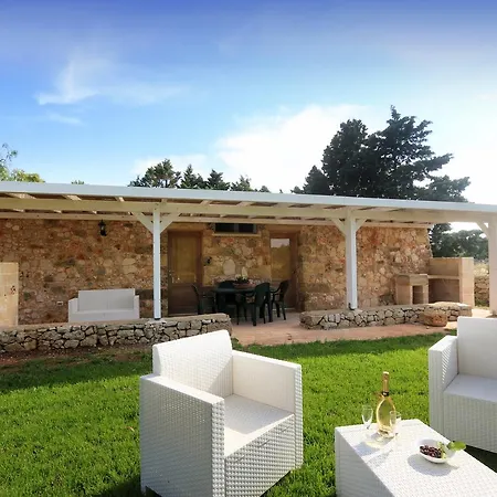 Allu Ruvezzu Bed and Breakfast Torre Mozza