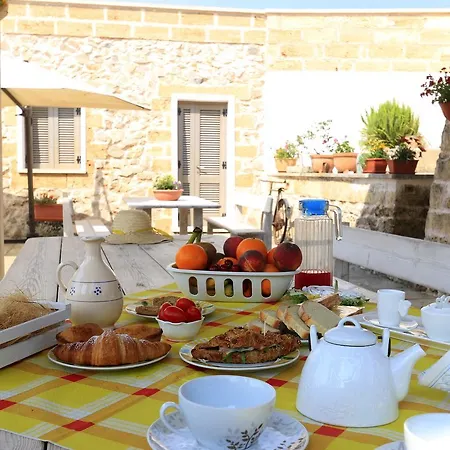 ベッド・アンド・ブレックファスト Allu Ruvezzu