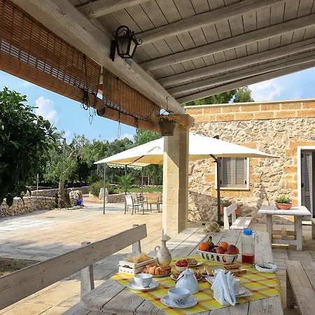 Allu Ruvezzu Bed & Breakfast *